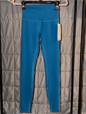 Lululemon High-Waisted Blue Wunder Train Leggings 28”